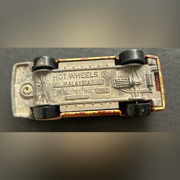 VINTAGE HOT WHEELS BUNDLE ARMY TANK WIND SPLITTER DIE CAST MATTEL DINKY CARS - Picture 3 of 13